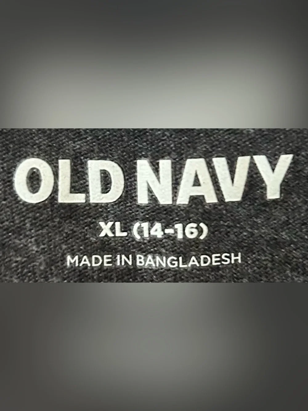 Old Navy boys Long Sleeve Crew Neck Tee - Charcoal Gray
